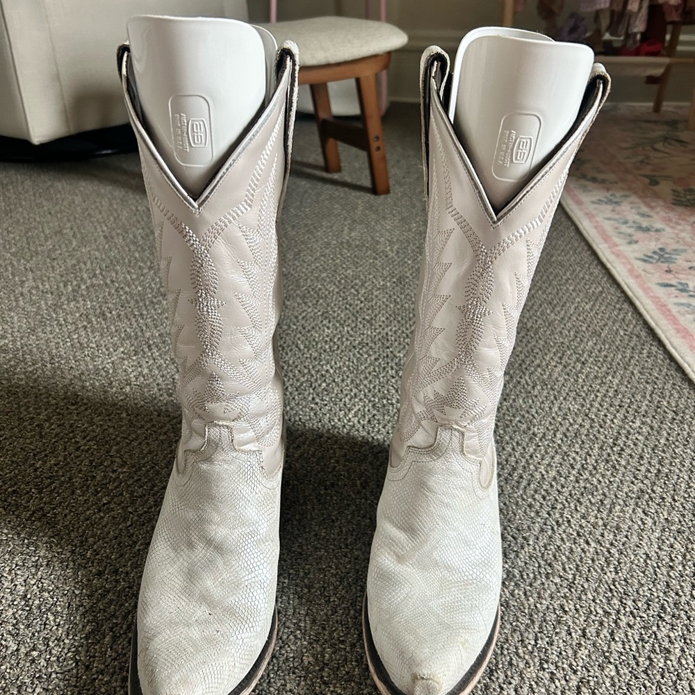 Lane boots